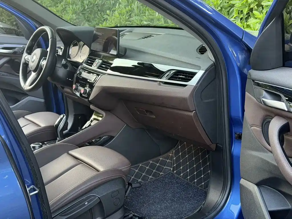 BMW X1 — миниатюра 8