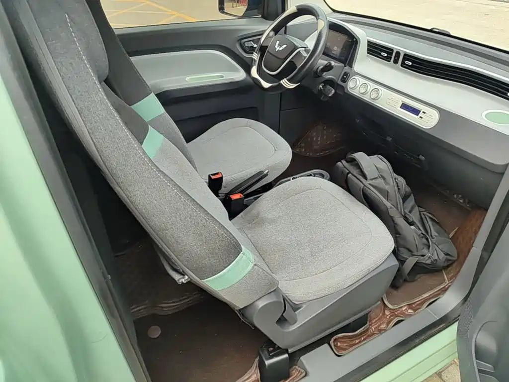Wuling MINIEV — миниатюра 25