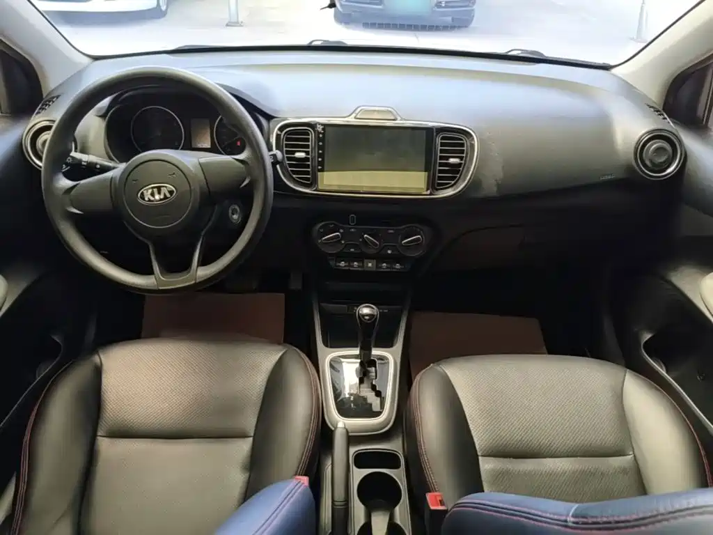 Kia Huanchi — миниатюра 10