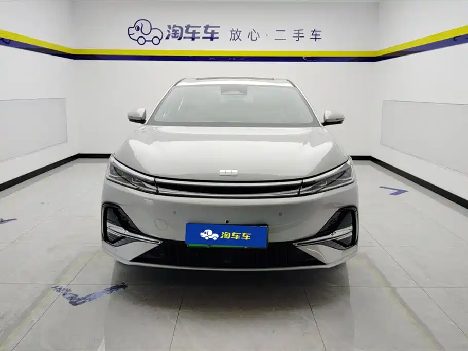 Geely Galaxy Galaxy A7 EM A7 EM 2025 EM-i 150km +