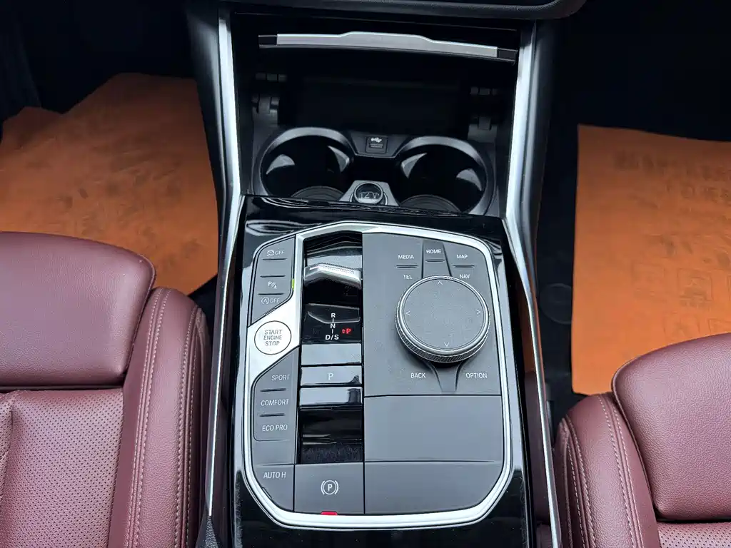 BMW 3 Series — миниатюра 11