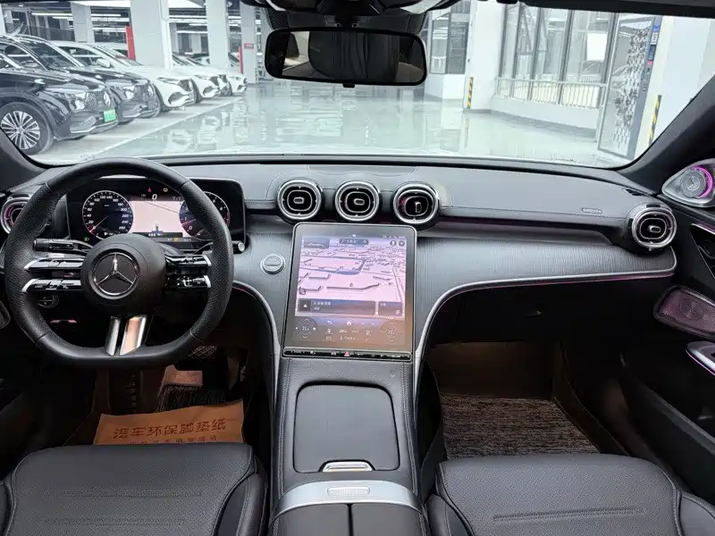 Mercedes-Benz C-Class — миниатюра 5