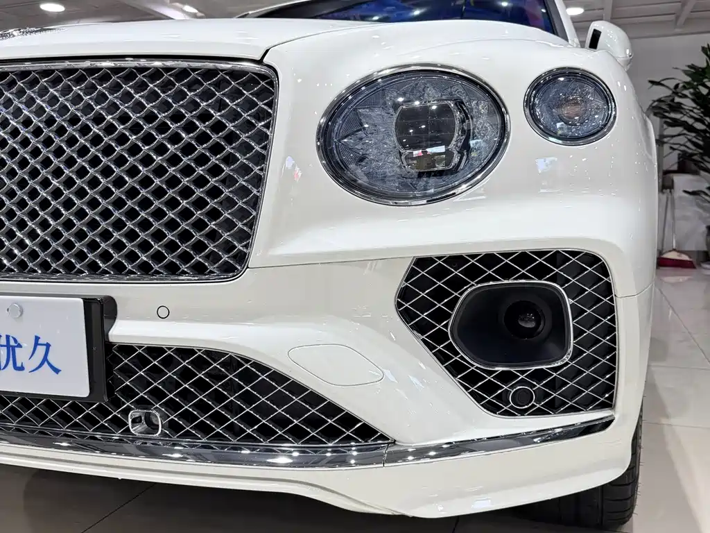 Bentley Bentayga — миниатюра 3
