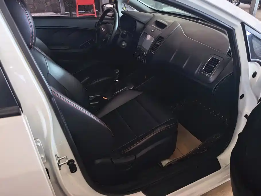 Kia K3S — миниатюра 8