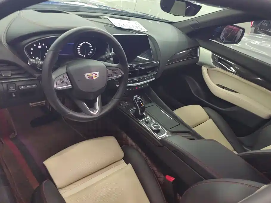 Cadillac CT5 — миниатюра 12