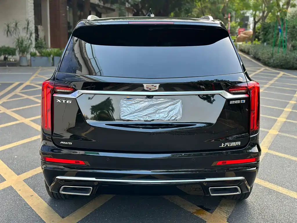 Cadillac XT6 — миниатюра 5