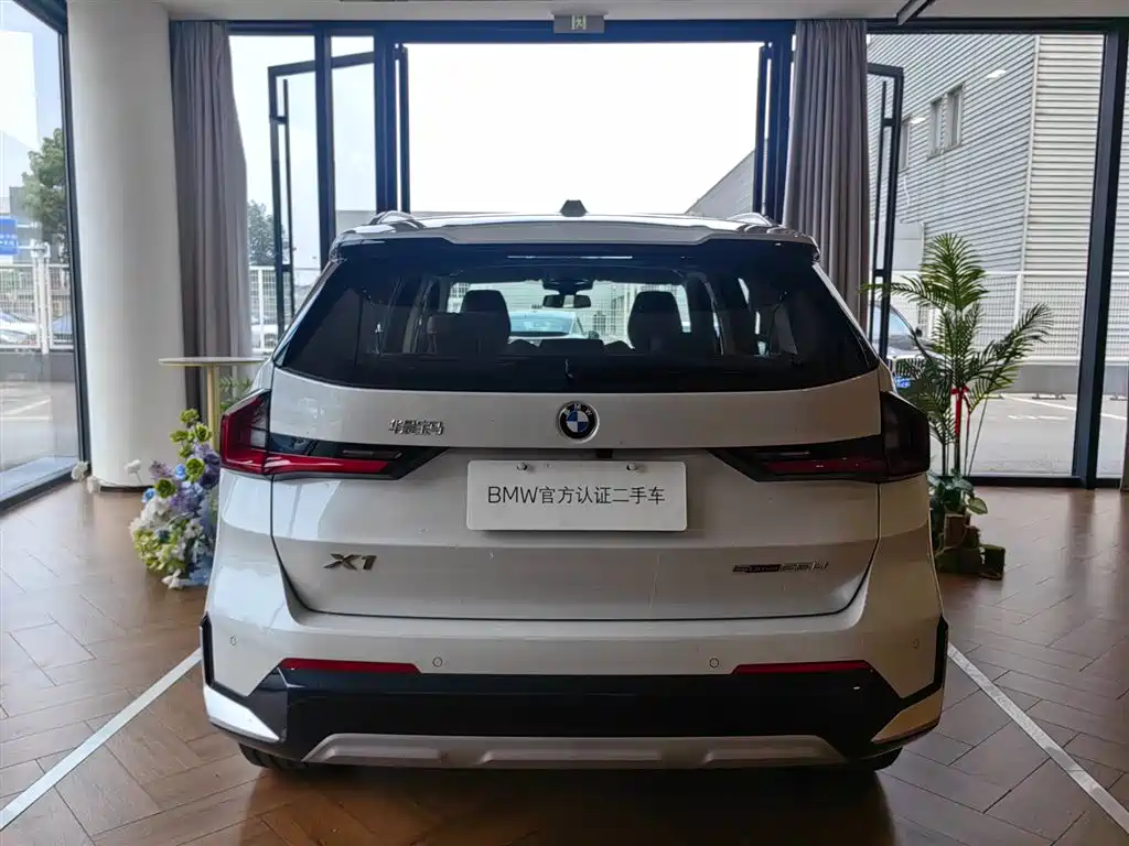 BMW X1 2024 sDrive25Li X