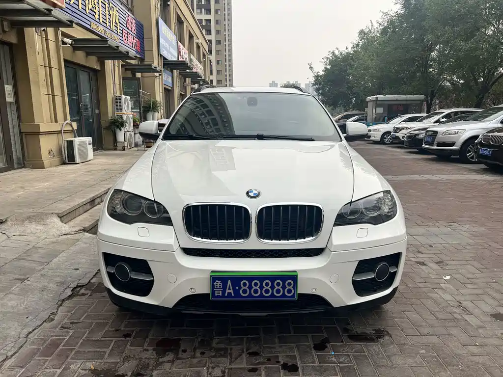 BMW X6 — миниатюра 2