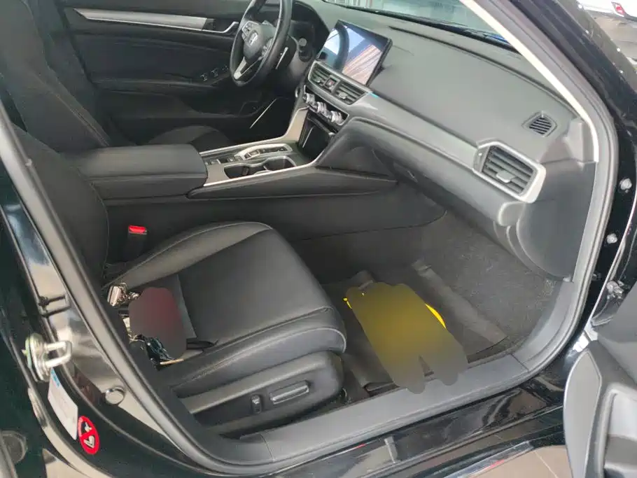 Honda Accord — миниатюра 8