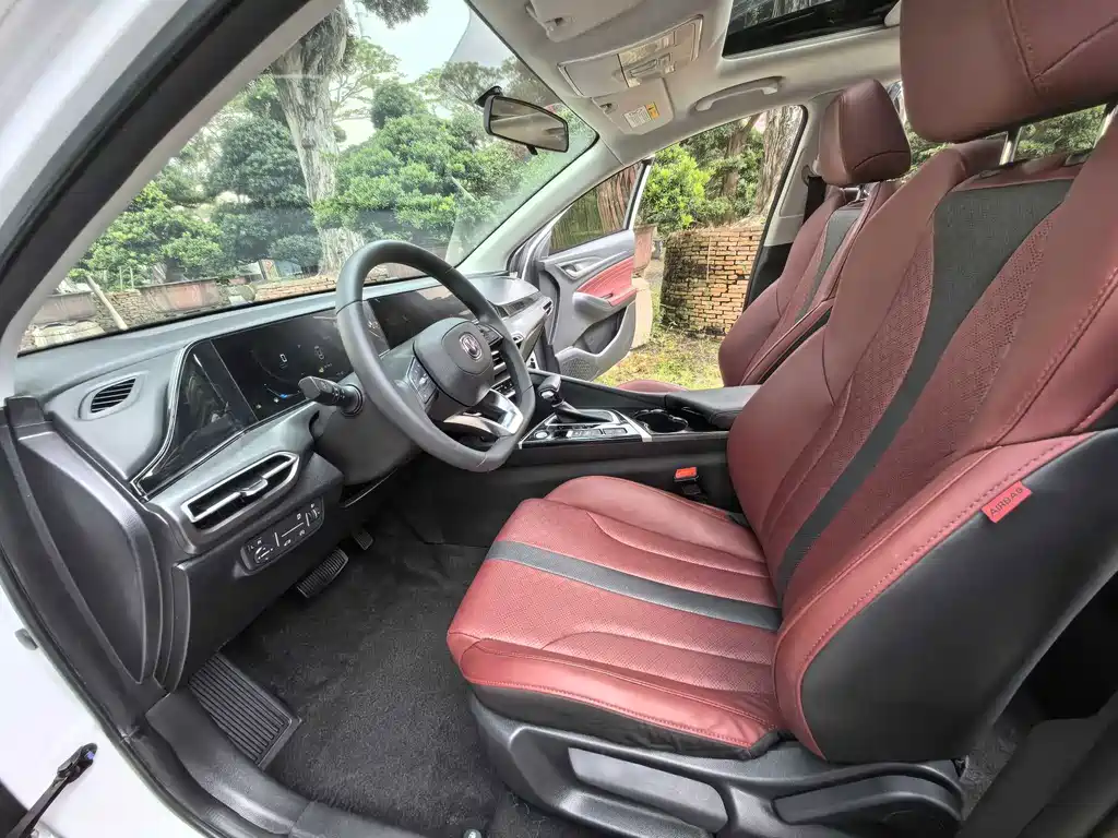 Changan Eado — миниатюра 4