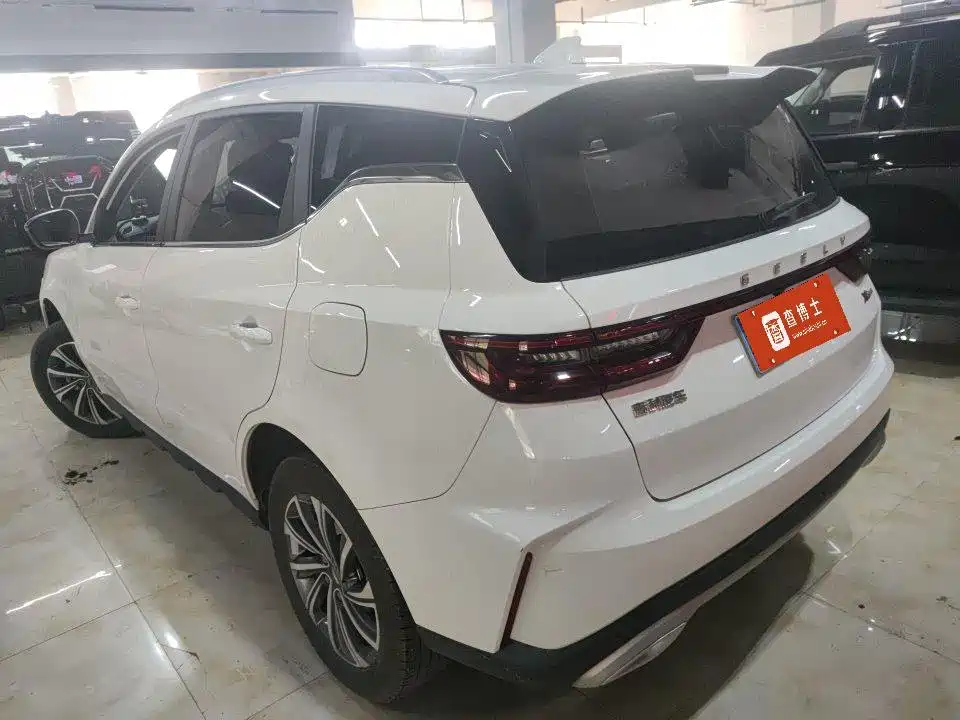 Geely Vision X6 — миниатюра 3