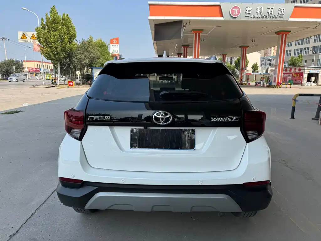Toyota Yaris L — миниатюра 14