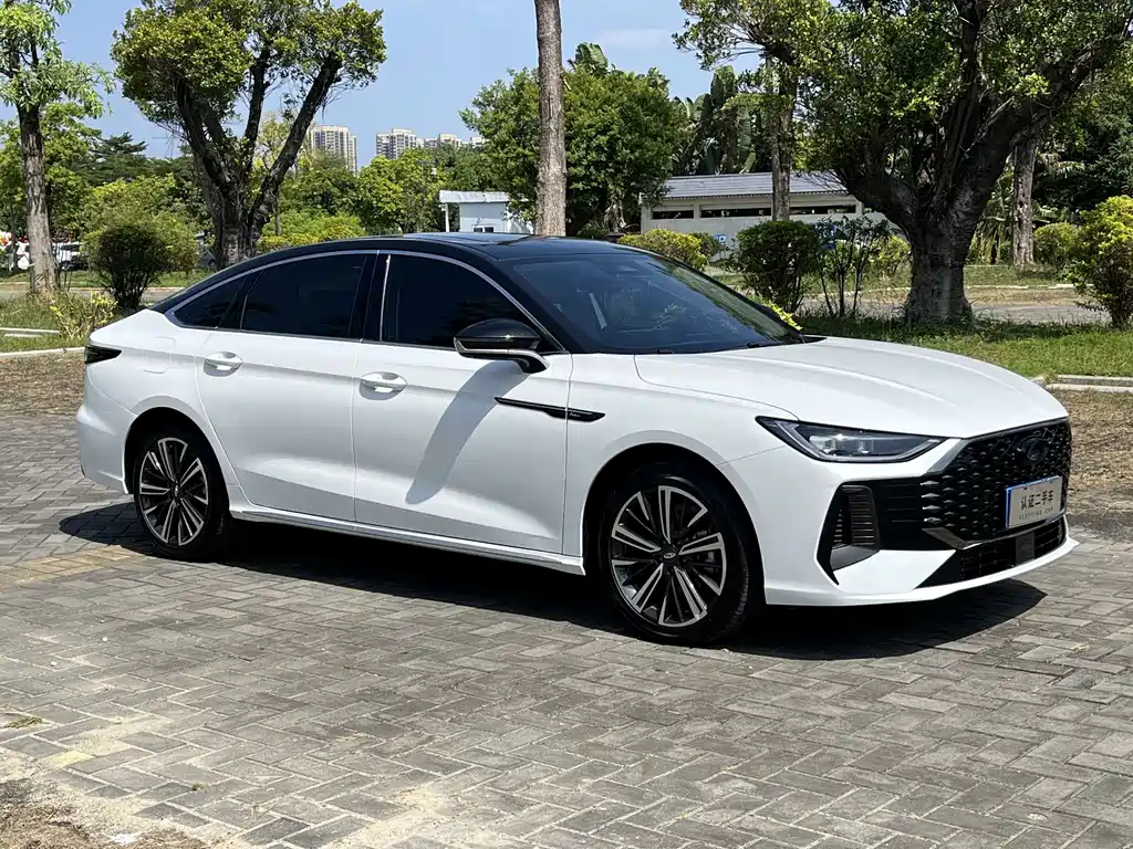 Chery Arrizo 8 PRO — миниатюра 3