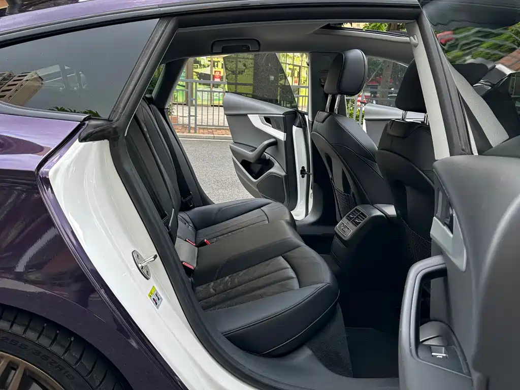Audi A5 (Import) — миниатюра 13