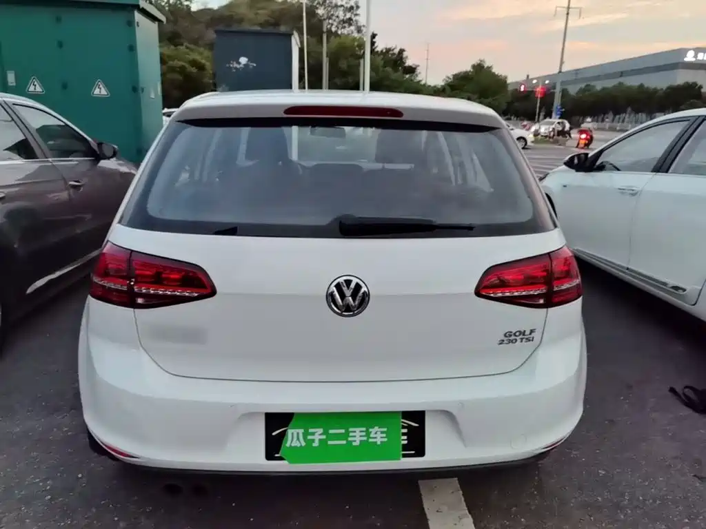 Volkswagen Golf — миниатюра 6