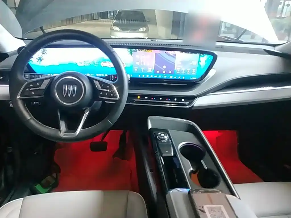 Buick E5 — миниатюра 10