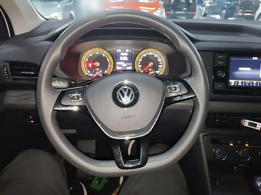 Volkswagen Tharu — миниатюра 11