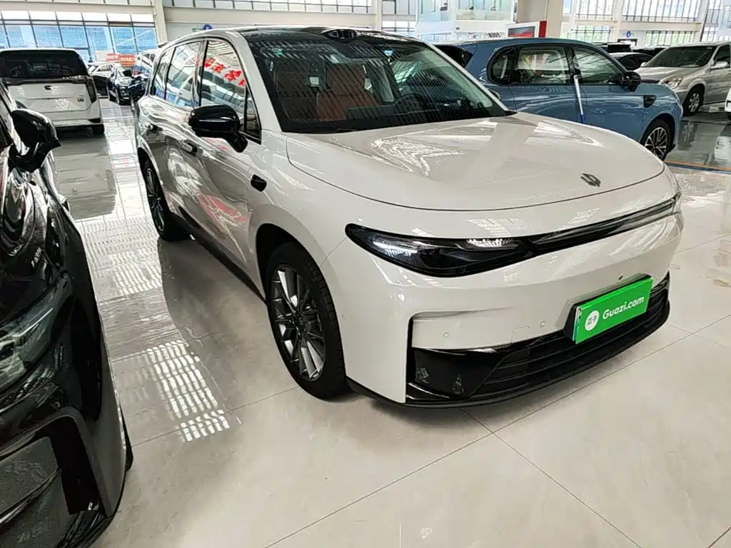 Leapmotor Leapmotor C10 — миниатюра 4