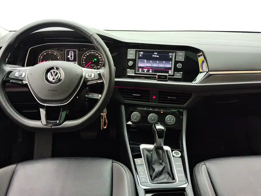 Volkswagen Sagitar — миниатюра 12