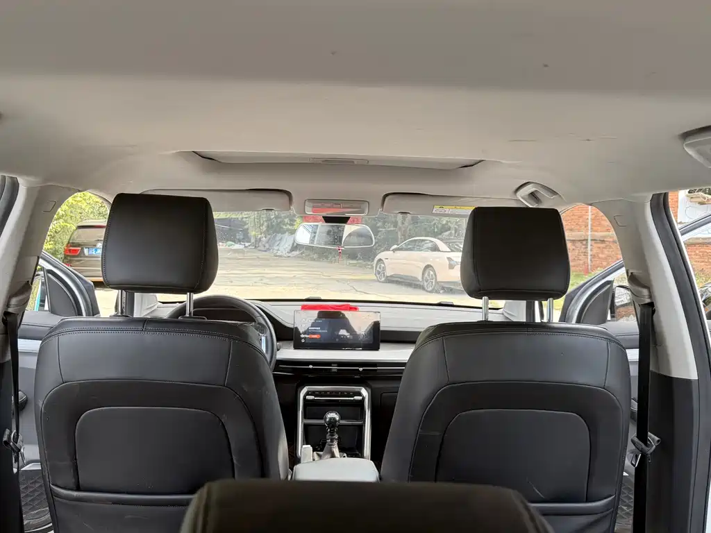 Wuling Xingchen — миниатюра 12