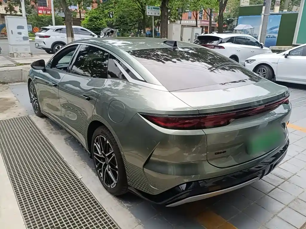 BYD Han L — миниатюра 5