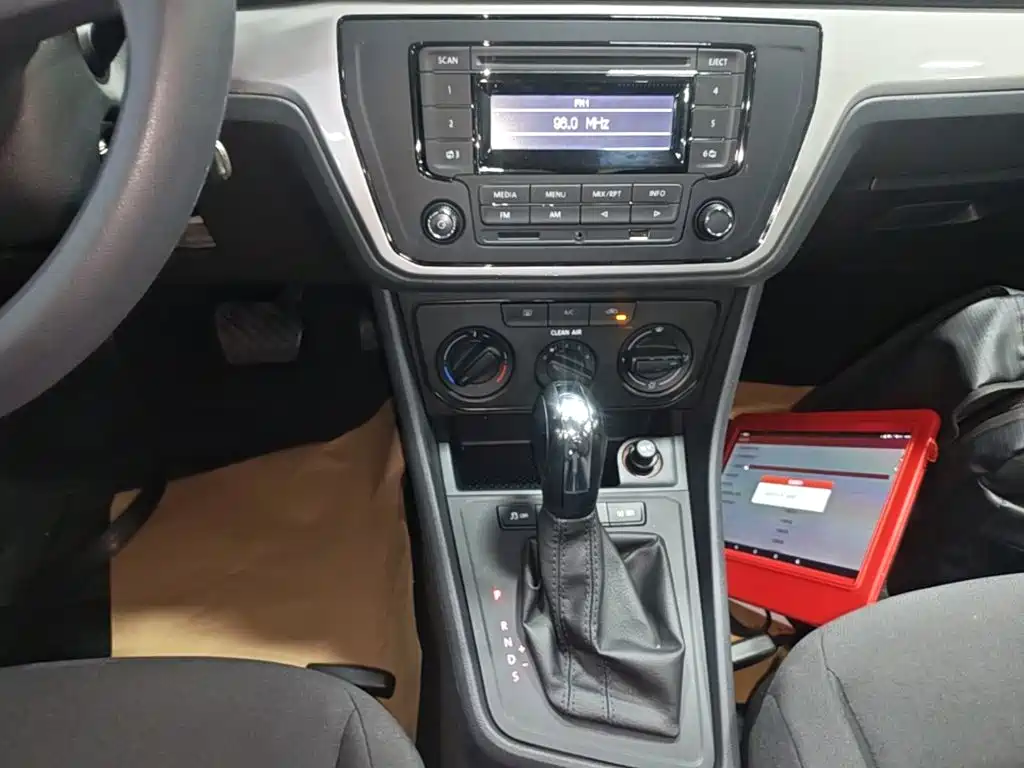 Volkswagen Lavida — миниатюра 14