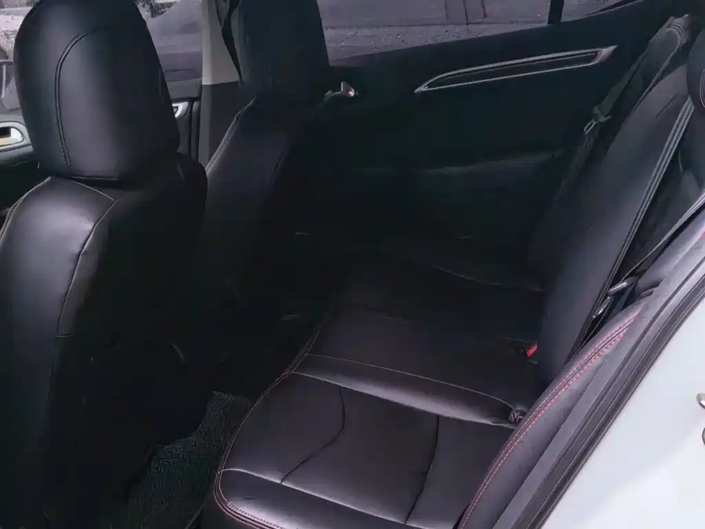 Citroen C4L — миниатюра 7