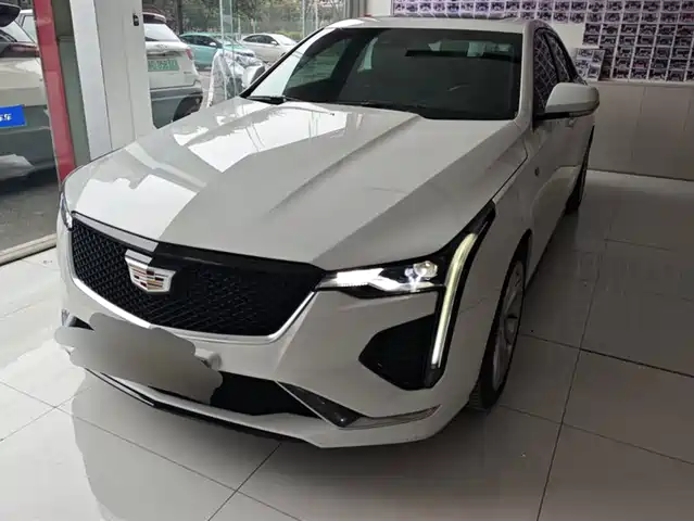 CADILLAC  CT4 2020