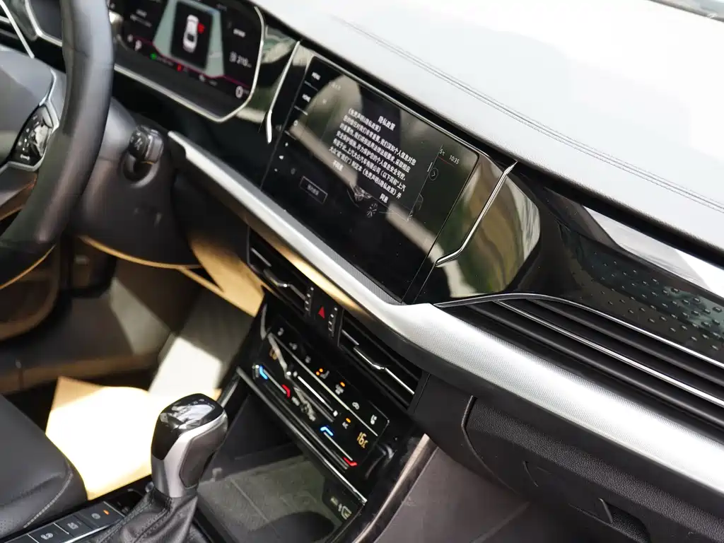 Volkswagen Passat — миниатюра 14