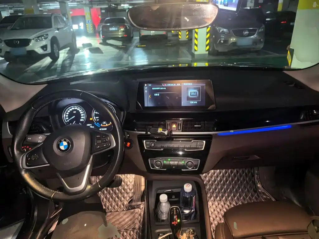 BMW X1 — миниатюра 5