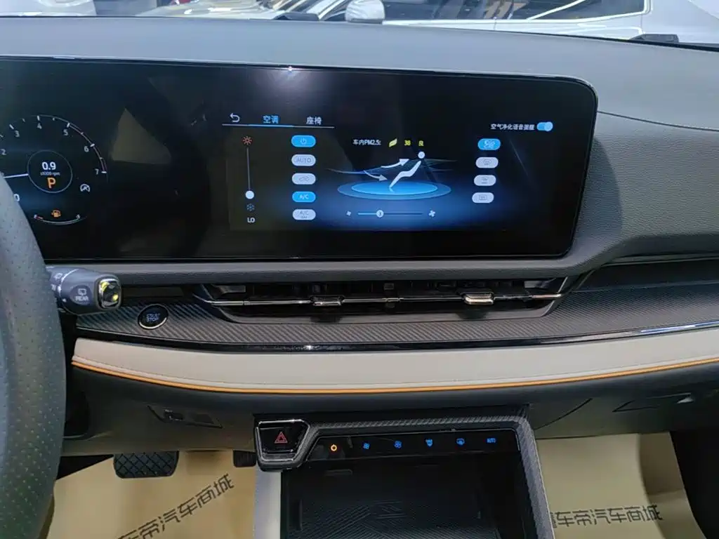 Ford Equator Sport — миниатюра 13