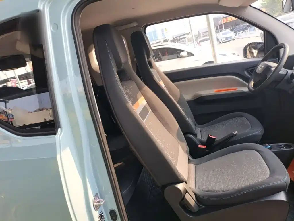 Wuling MINIEV — миниатюра 25