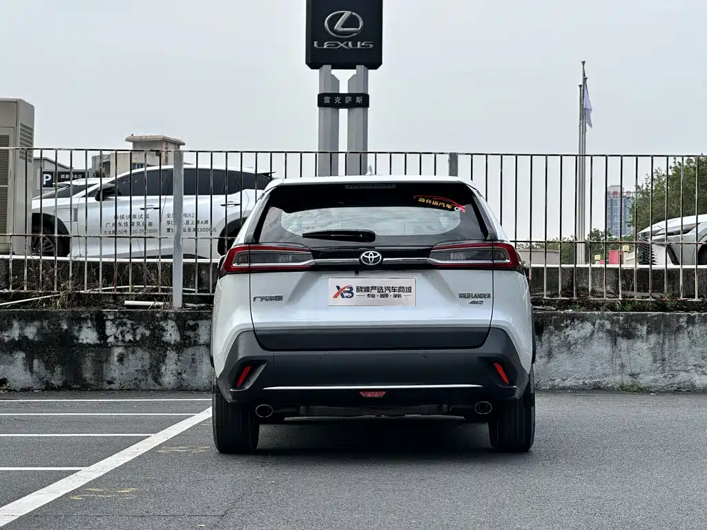 Toyota Wildlander — миниатюра 5