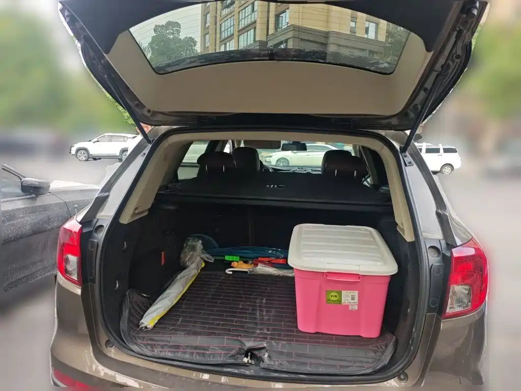 Buick Envision Plus — миниатюра 10