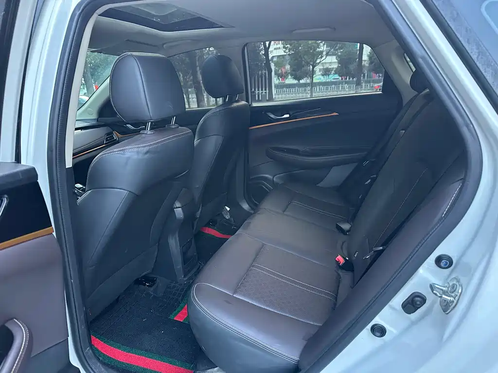 Changan Eado DT — миниатюра 7