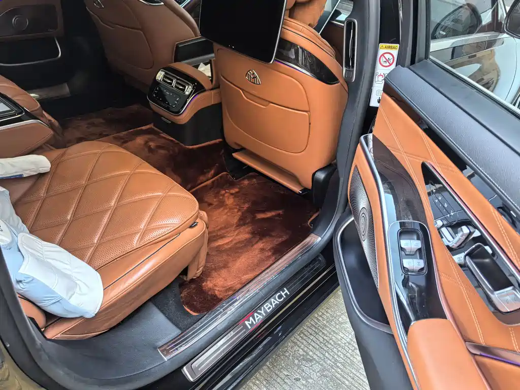 Mercedes-Benz S-Class — миниатюра 7