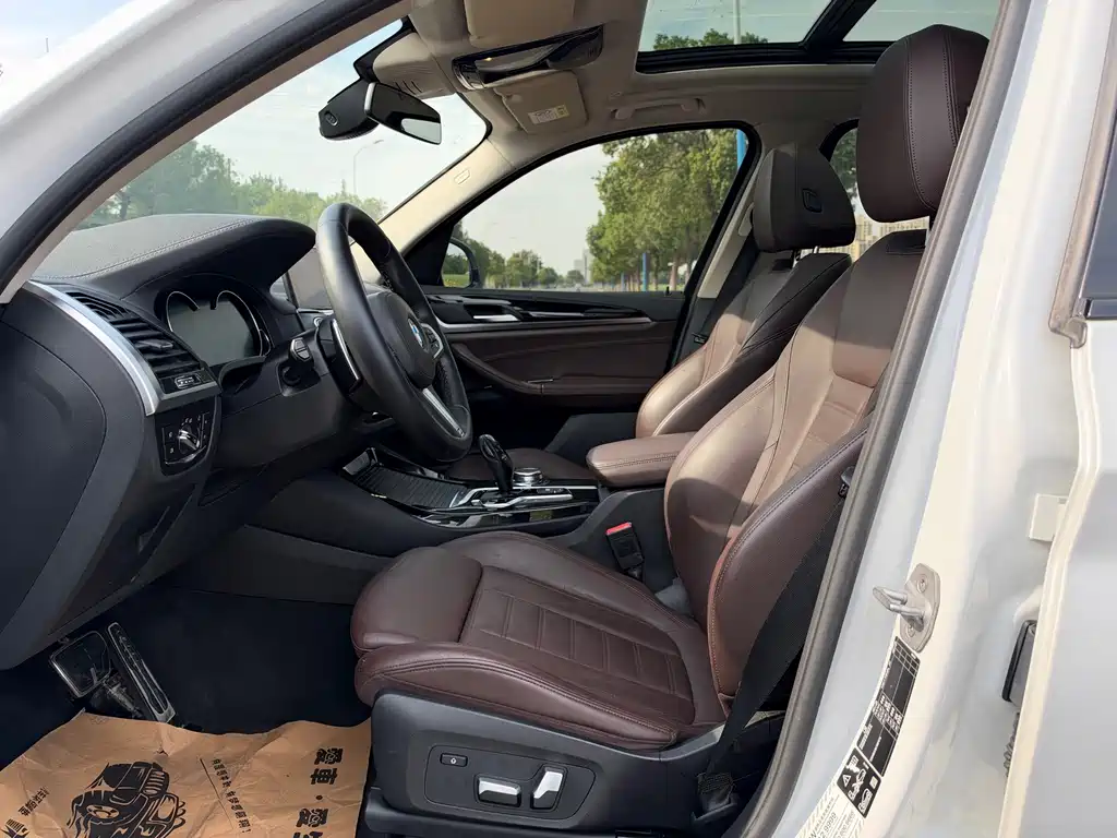 BMW X3 — миниатюра 10