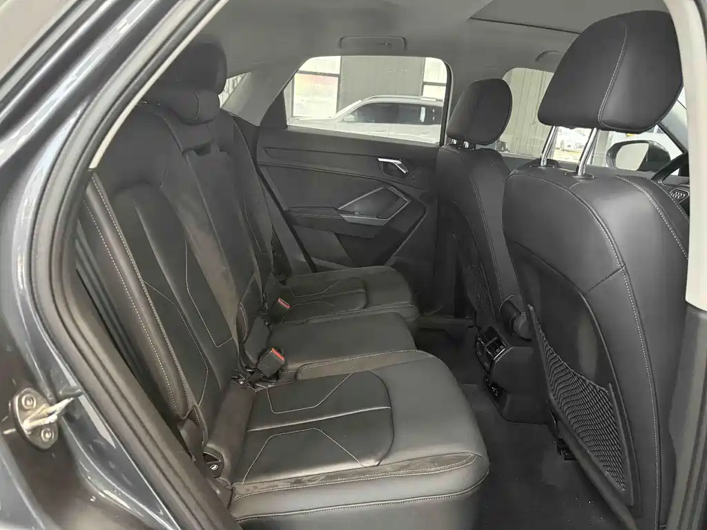 Audi Q3 Sportback — миниатюра 16