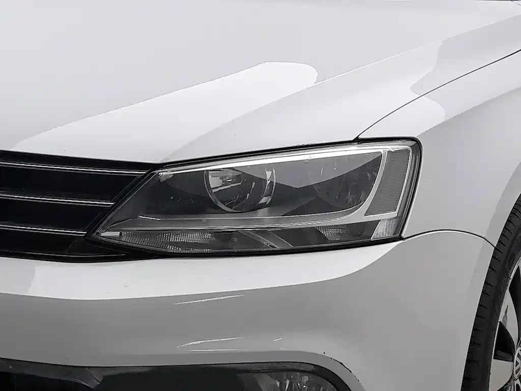 Volkswagen Sagitar — миниатюра 7