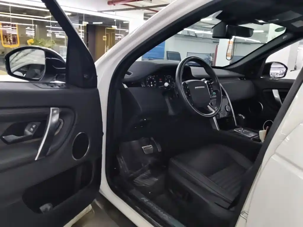 Land Rover Discovery Sport — миниатюра 16