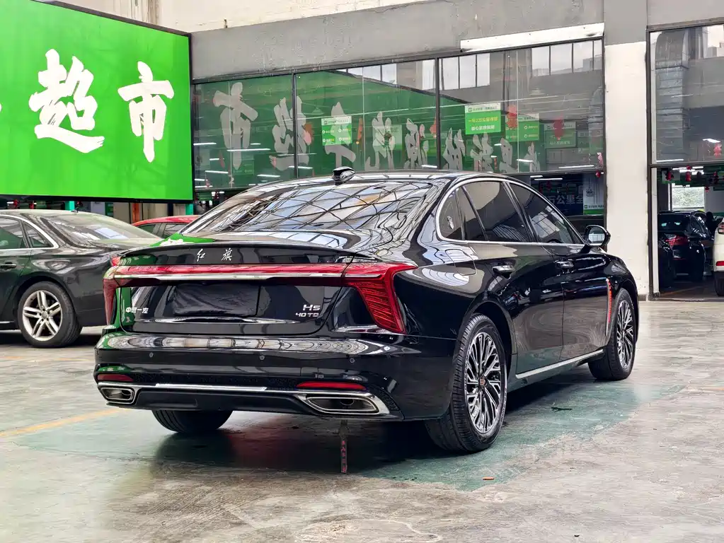 Hongqi Hongqi H5 — миниатюра 14