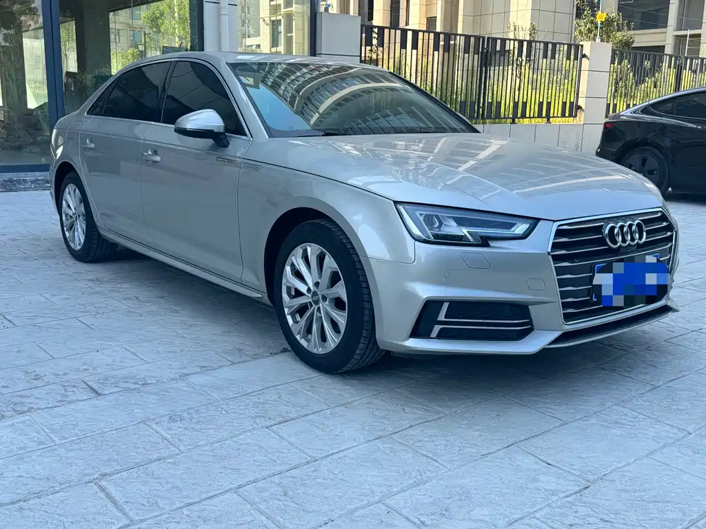 Audi A4L — миниатюра 3