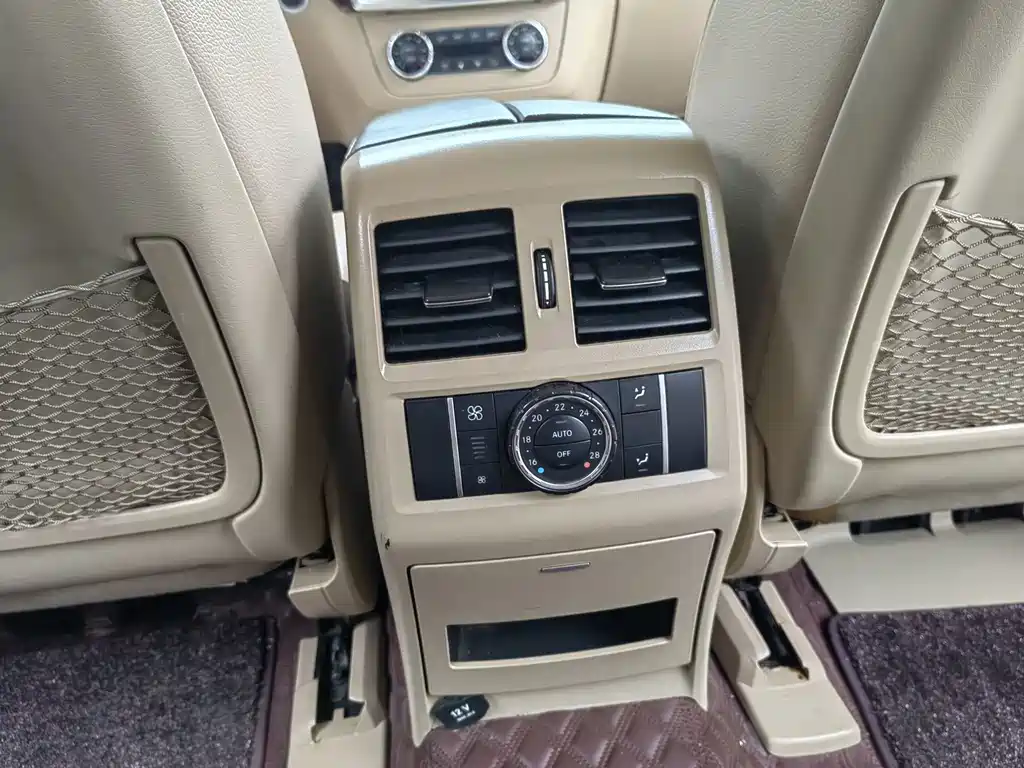 Mercedes-Benz M-Class — миниатюра 14