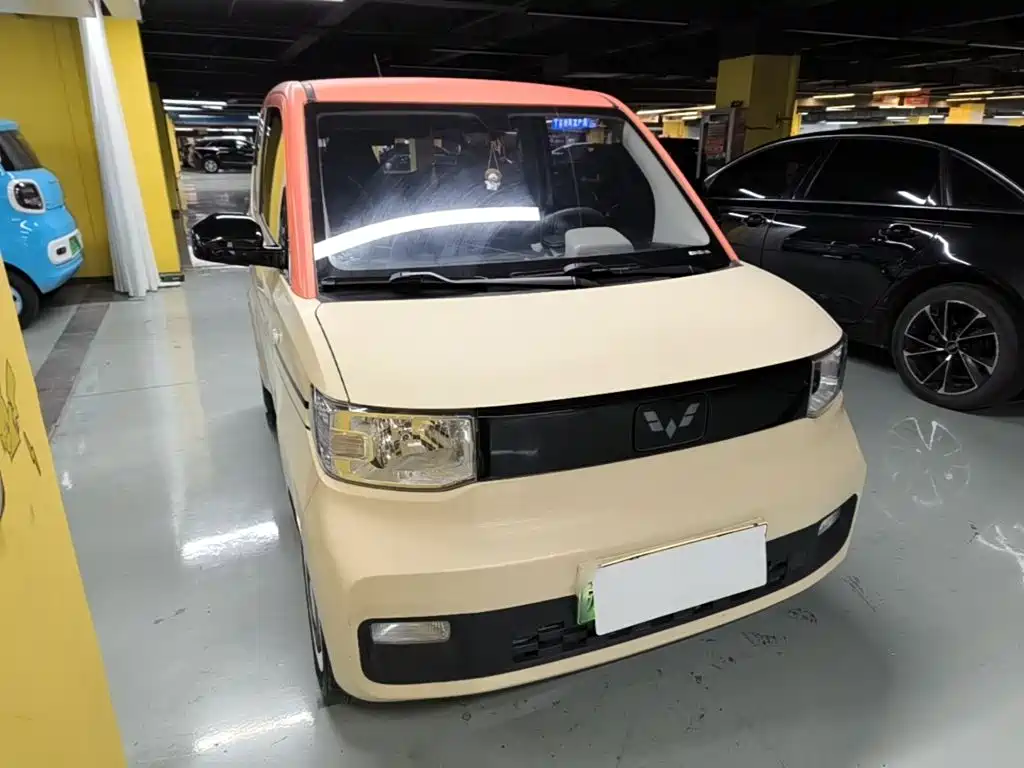 Wuling MINIEV — миниатюра 4