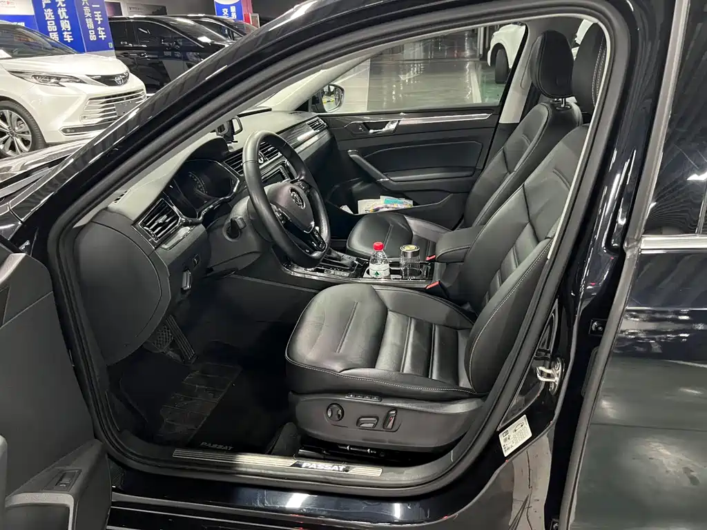 Volkswagen Passat — миниатюра 5