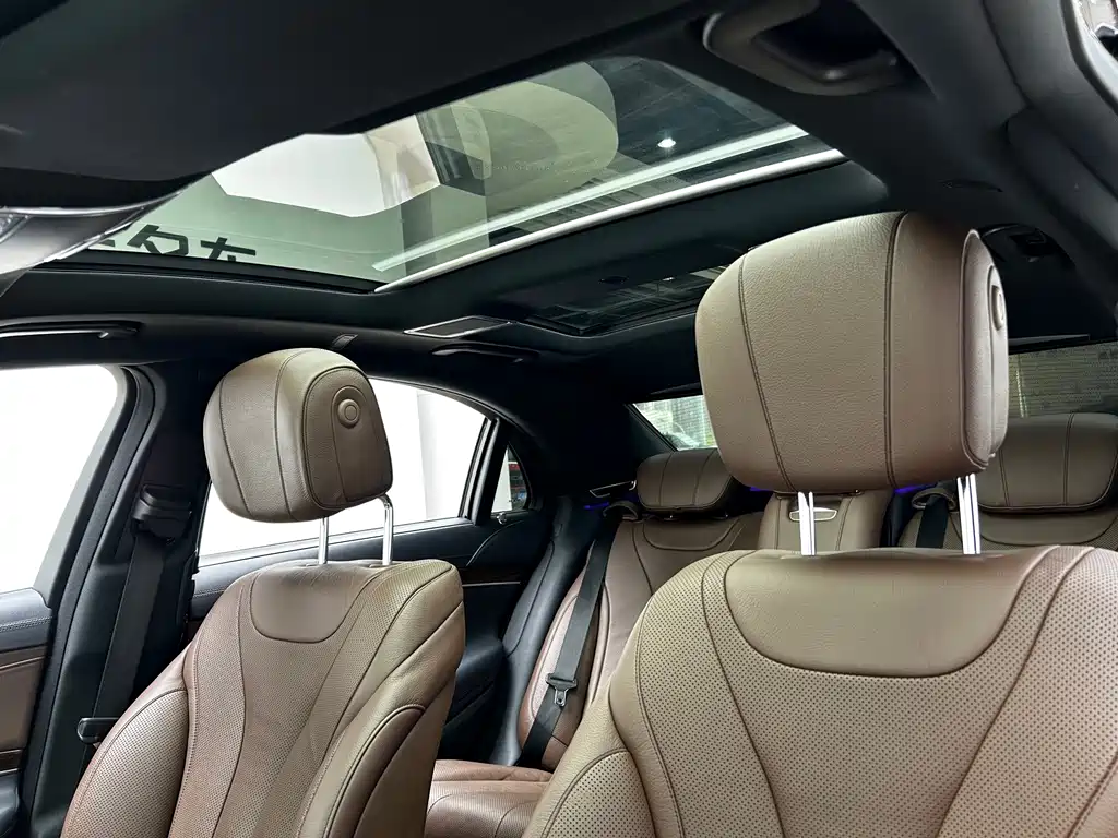 Mercedes-Benz S-Class — миниатюра 9