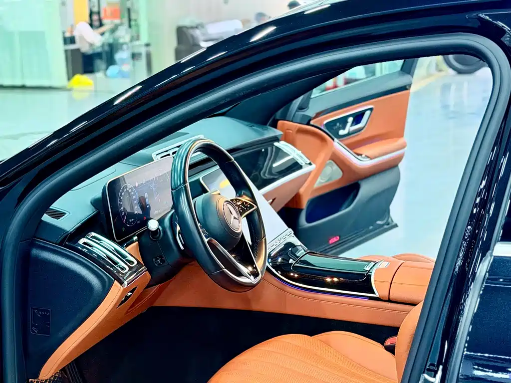 Mercedes-Benz S-Class — миниатюра 6