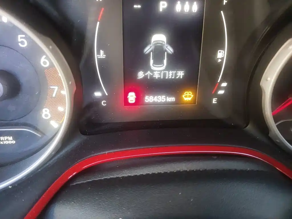 Jeep Compass — миниатюра 5