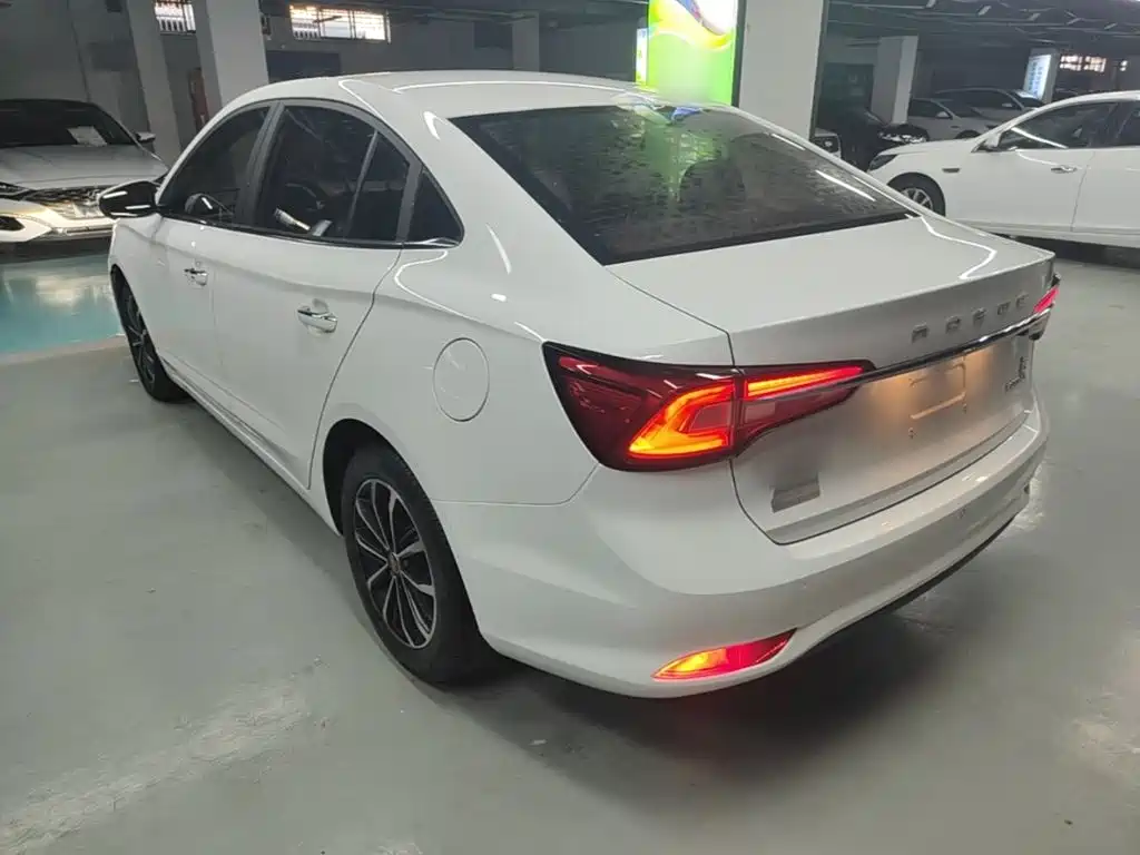 Roewe i5 — миниатюра 5