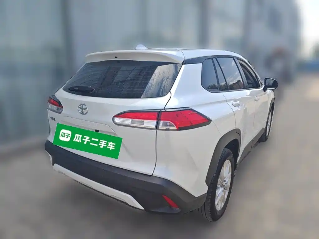Toyota Corolla Cross — миниатюра 5